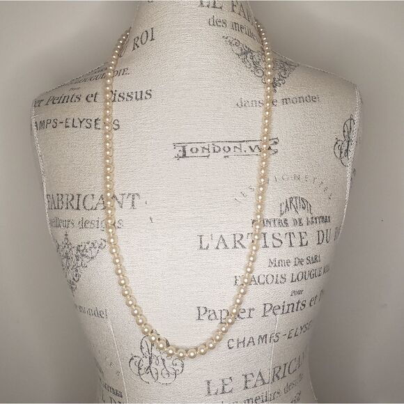 Vintage Jewelry - Vintage 50s pearl necklace